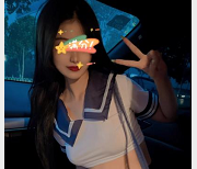 Twitter高颜值网红《luyuan258鹿苑》私人订制