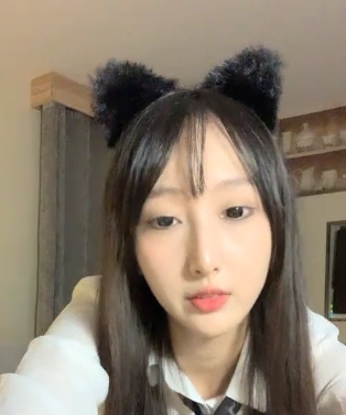 劲爆-青春漂亮学姐黑丝大秀