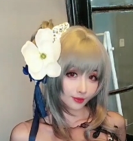 pr社女神《喵酱,凉凉子》cos光剑养眼变装