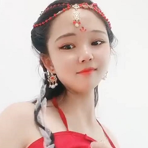 哺乳单亲妈妈挤奶给粉丝大哥当早餐喝【1V-1.4G】