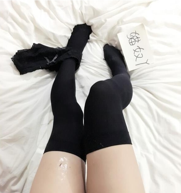 《斗鱼超火爆！稀缺合集！高中妹有尺度作品，奇妙抖m罗莉，让你成为猫奴丫》