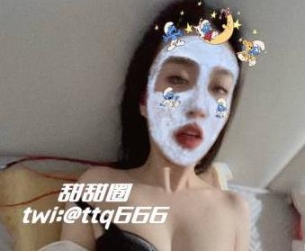 「尽情享受胖臀妻子的甜甜圈！」