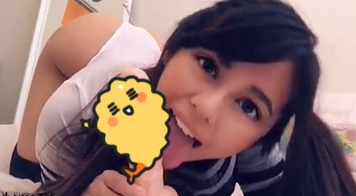 阳光运动型稀缺亚裔精选网红罗莉浮力姬KittyXkum