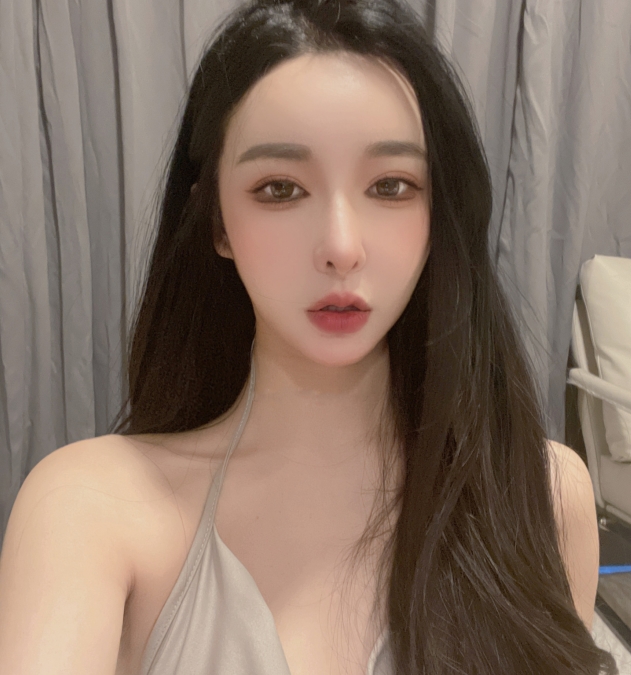 逆天大罩杯尤物可可幂高端灰丝名媛活塞机冲毁神鲍1V
