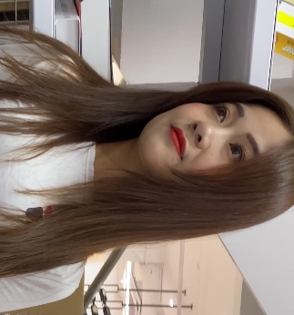 高跟皮裤长腿翘臀美女视频