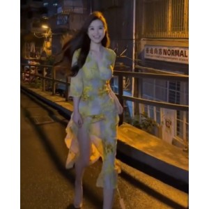 《抖音网红岚岚私密定制23v微密高能盘，搬运顶尤，限量供应！》