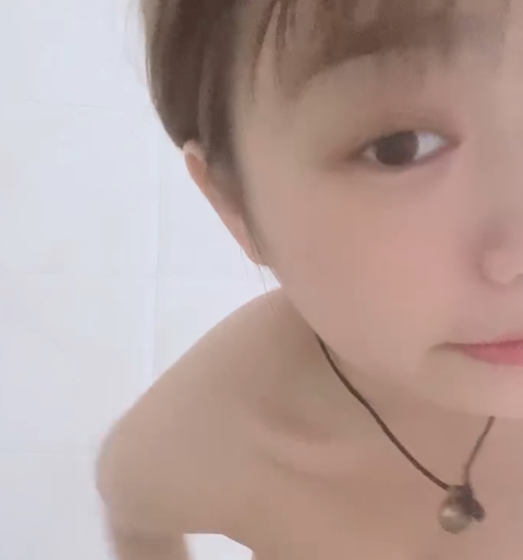 限时特惠定制有尺度福利，百度云高速下载，12v超大容量，快手福利享不停！