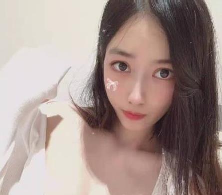 易直播网红主播，过气学姐