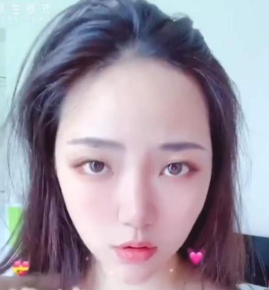 抖音嘴艺达人的私拍露脸视频