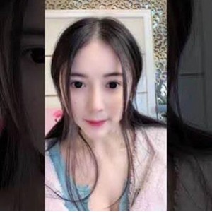 《于欣柔热爱生活》：快手超火爆妹子浮力主播安小希最新散播稀缺合集