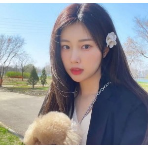 1V-786M学习女性生理构造探索未知的奥秘