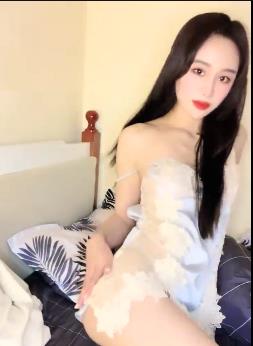 新人美腿尤物mai,shen不卖艺推特作品网友劝身材美颜视频