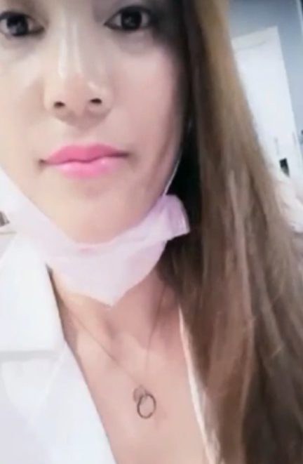 户外叶子姐姐140g大合集[Nv+140g][百度盘]：靓女放飞自我团建，压缩包搬运