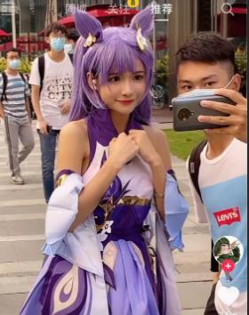 狗头萝莉丝袜直播视频192套2.5G，极致身材诱惑