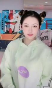 抖音主播一只霸王兽：清纯靓丽JK热舞双镜头热舞私拍福利