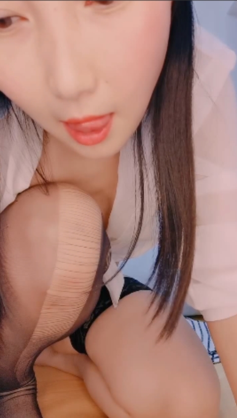 优质嫩少妇晴超大合集30V+40G百度盘