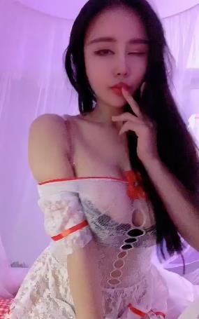 斗鱼主播唐曼:搔货女神的视频合集