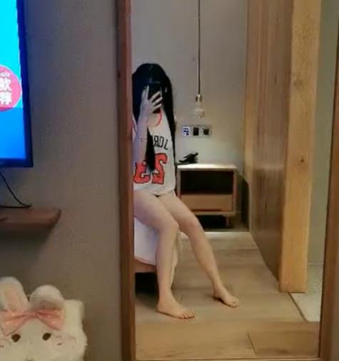 胖次猫:可爱幼齿妹子,浮力姬罗莉新人,视频合集7v-5.8G