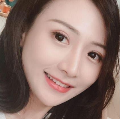 优质美女与男友噼里啦被散播，引发热议