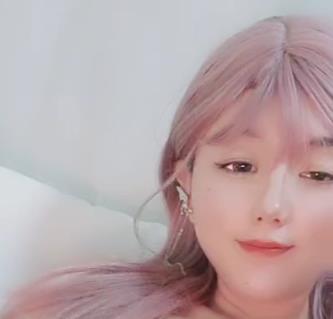 超甜姐姐表演颜值，时长2小时28分钟，手动电转道具秀实锤公主