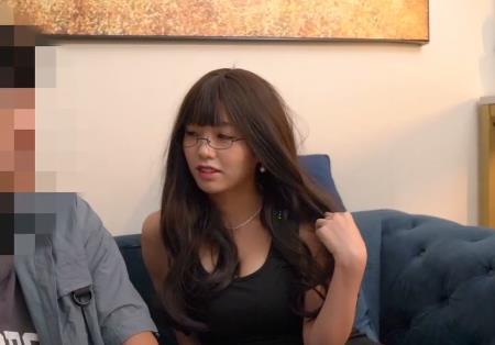 《糖心特辑》女主管自拍时长37分钟颜值气质身材迷人下水道探险绝对精彩观看