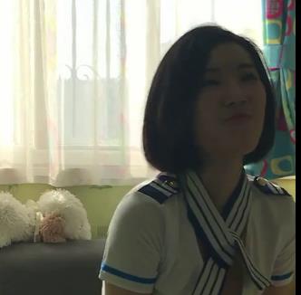 大学生服装短发气质释压13分钟视频火爆下载