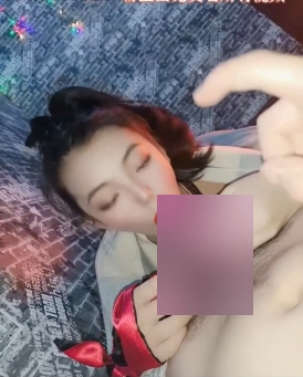 网络热议超推荐！身材纤细女神琳儿精选小狗视频1V+1.15GB百度盘