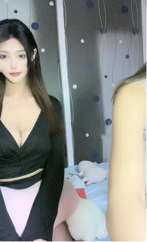 精选尤物黑丝白丝姐妹花银自怼1V-1.56GB