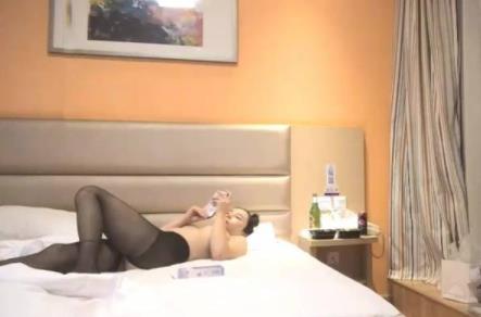 已婚少女健身教练的二三事