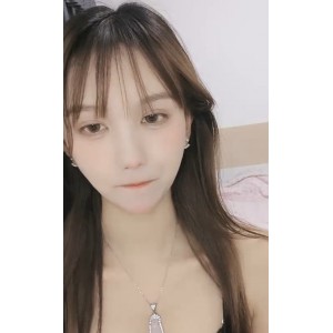 颜值超高主播依依哟17V视频资源