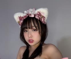 高清短视频合集！亚洲福利姬Myamira全身红色COS钢铁女侠，精彩表演尽在其中！下载观看，别错过！