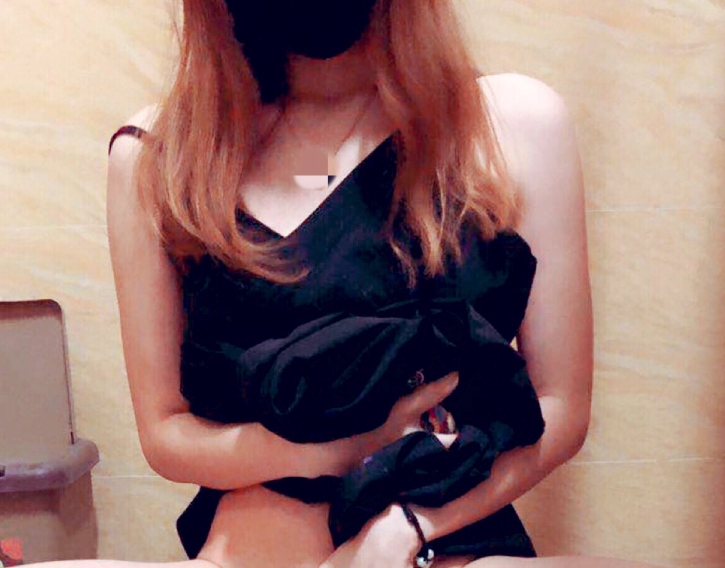 优质玩物@hungerlan私拍合集-299M视频照片，光“阴”抖M尽显魅力