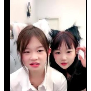 起来，跟随女菩萨和女仆姐妹，一起感受舞蹈的魅力吧！