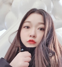 韩国女神与男友自拍展示蜜桃臀26P8V百度盘