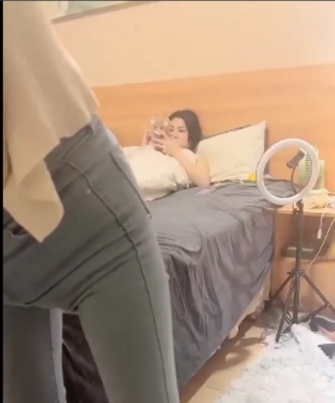 神秘闺蜜游戏视频大揭秘，双人高颜值无屏障输出[918m][百度盘]