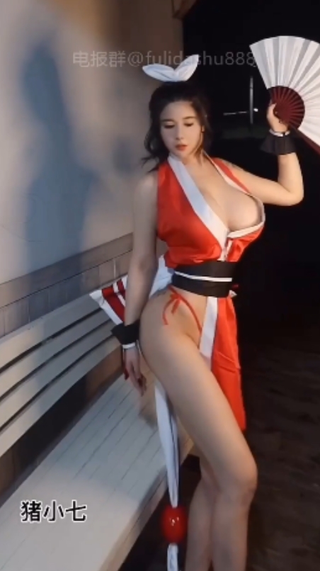 猪小七大罩杯胖臀视频打包：43个视频总大小219MB，骚气十足！