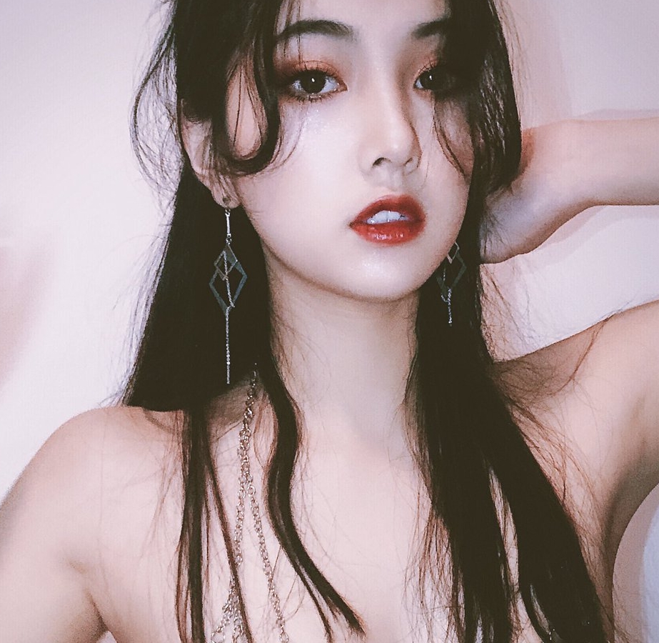 11.3G网红Qinweiyingjie(捷哥)：幽默风趣视频大放送