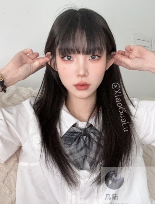 清新可爱！小瓜陆黑色蝴蝶结视频[8三人游39v+2g][百度盘]