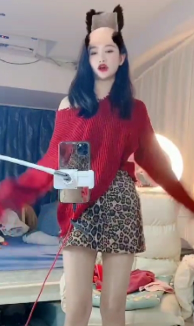 疯狂抖音经典合集：魔手外购NV4.5G大合集，永久分享，金币10