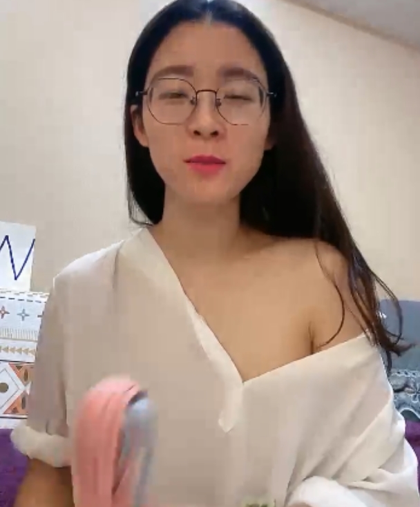 转载搬运奈奈的腿小合集，12V+6.74G视频大放送！