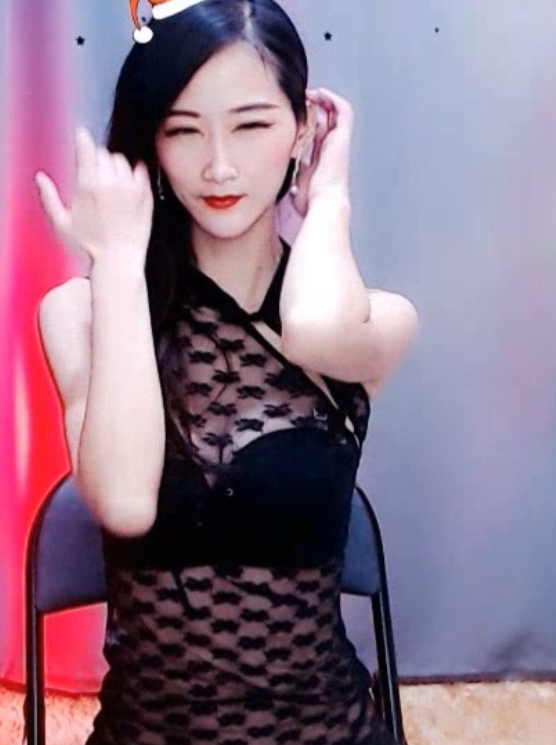 虎牙小小兔定制31v3.42g补视频，收藏量高达17，百度达115