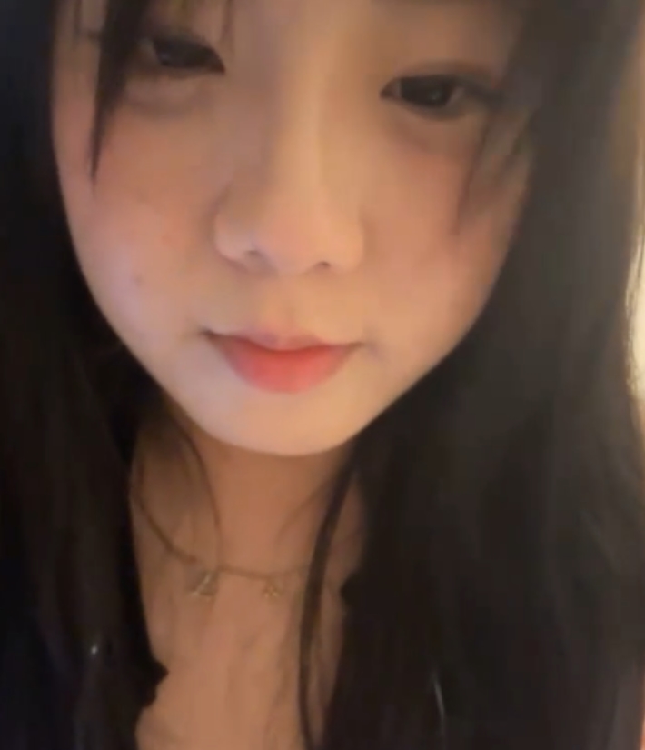 Olivia自行打包合集：12V10G，百度盘精彩视频尽收眼底