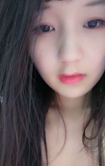 清新叶落大人合集：34v+15g百度盘下载，解压码在上方框内，不要在线解压，注意失效风险！