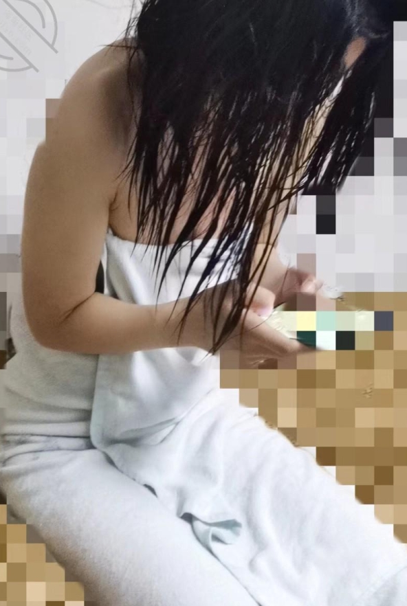 海角婶婶62v6.5g：爱玩求虐视频收藏大全，百度ED2K+fen丝眼花缭乱