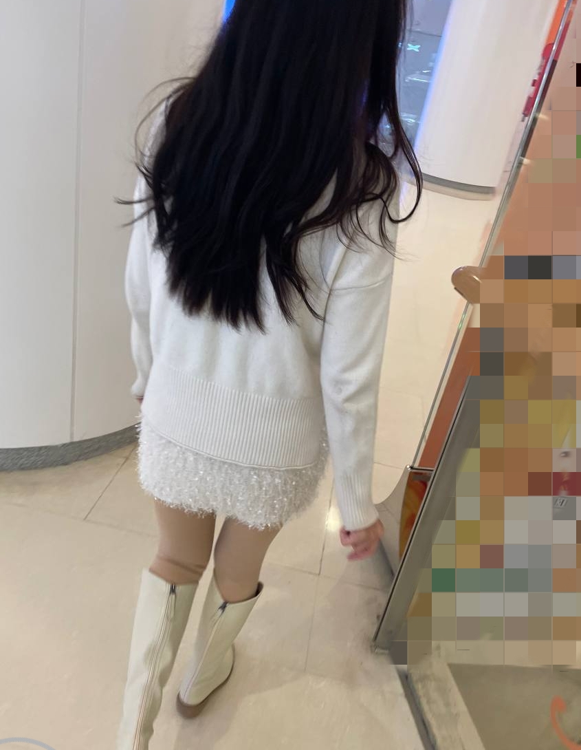 深入了解这枚珍贵戒指的历史和价值，同时感受到Giao哥的个人魅力。收藏爱好者和爱情故事追求者都不容错过这个大小为2.58g的视频。