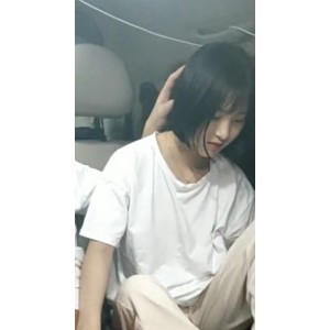 《樱子七七闺蜜直播49.2g补》可爱主播闺蜜的精彩直播合集