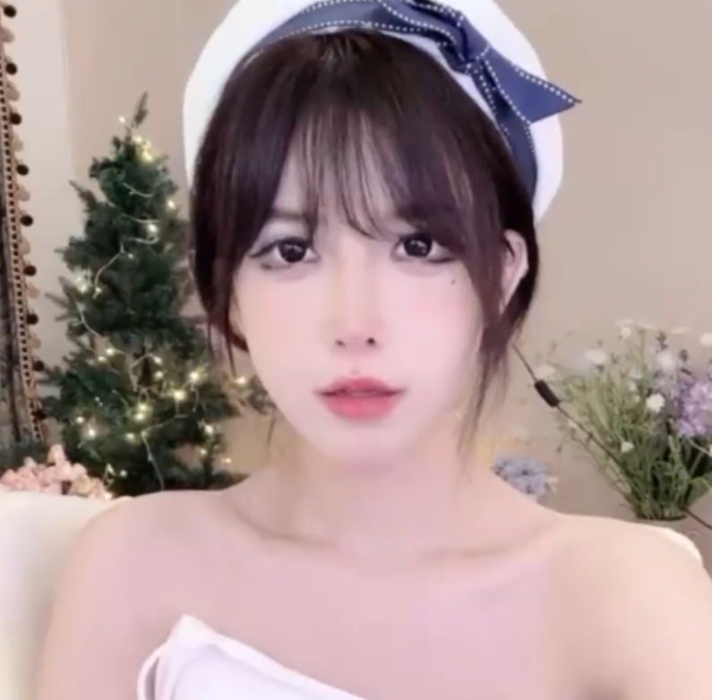 主播DeepEggs最新96v视频，收藏百度云资源链接，时长667.8分钟