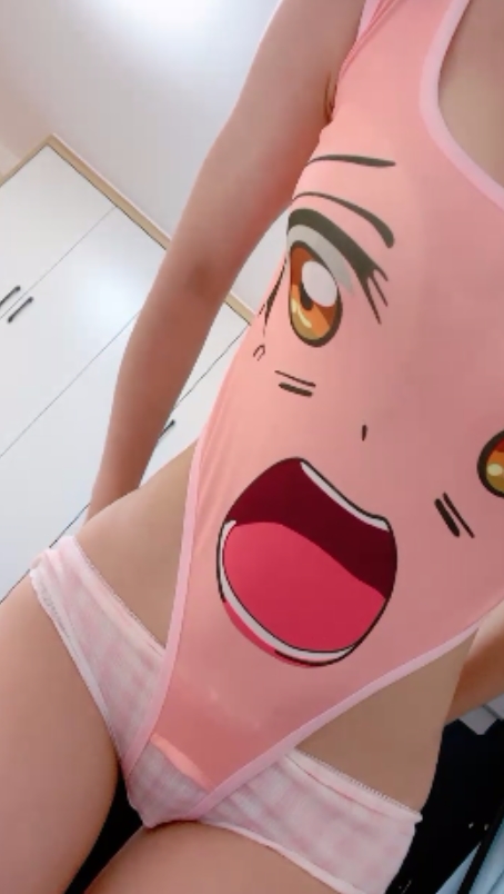 黑框眼镜双马尾+乔乔妹妹+24v18.4g