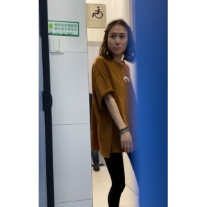 经典小蓝门厕拍64.7g补：停播主播娜美揭秘收藏视频