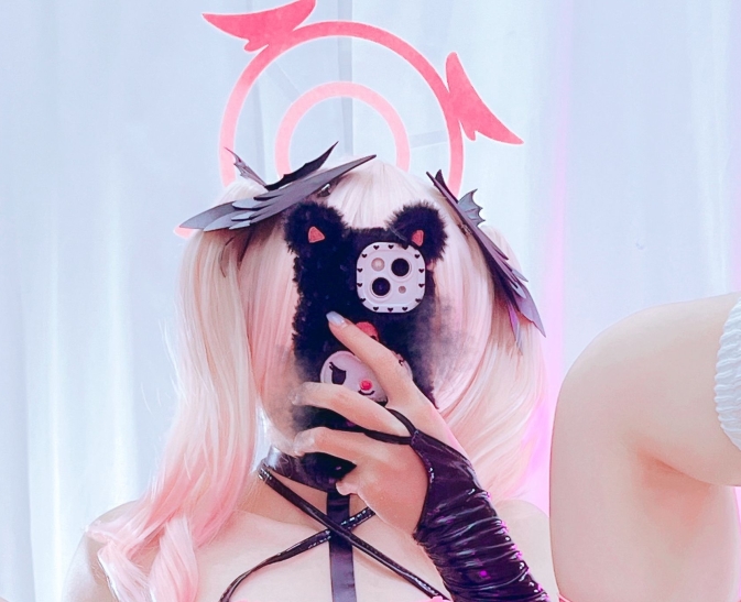 Ayame美女Coser福利合集：32个精彩视频，容量1.95G，值得收藏的绝佳资源